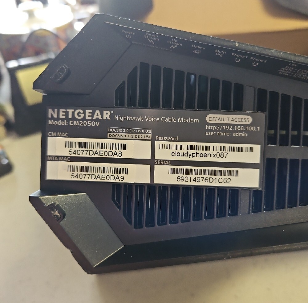NETGEAR Nighthawk Voice Cable Modem CM2050V - Picture 6 of 7